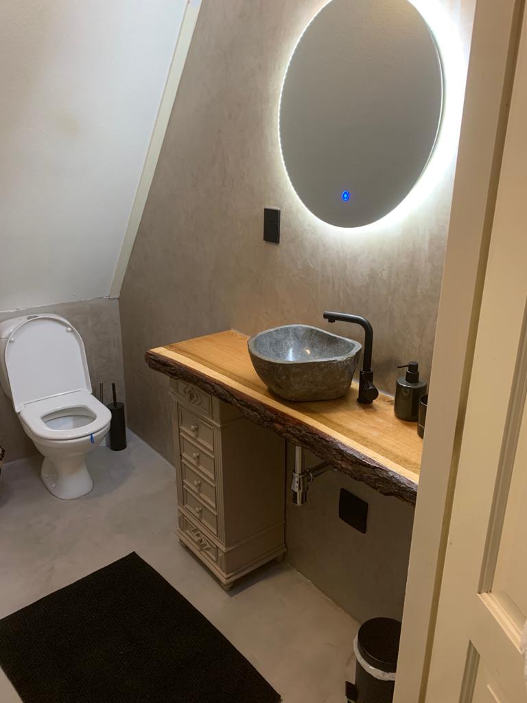 19a5610d-9c39-468f-aea3-be7f6ff14668